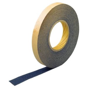 NASTRO ANTISCIVOLO ADESIVO NERO 18M